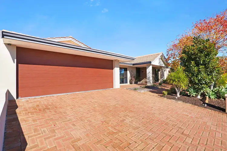 25 Mccaskill Way