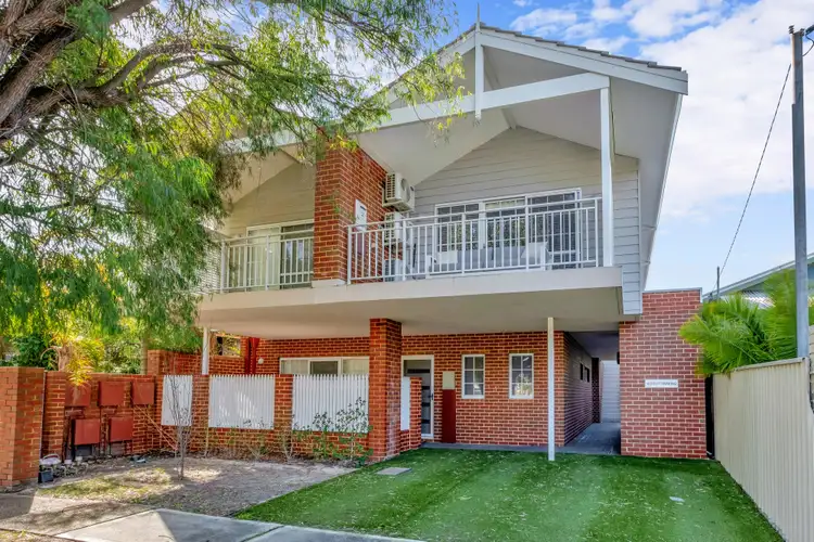 18 Stuart Street