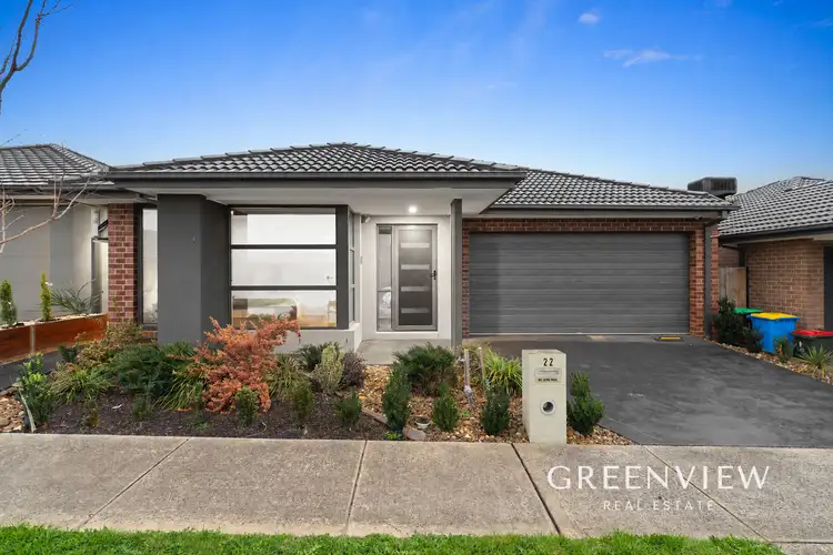 22 Shimar Street