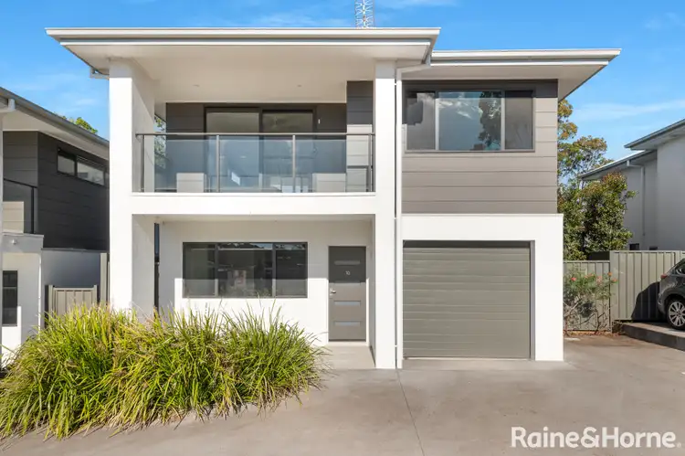 79 Albatross Road