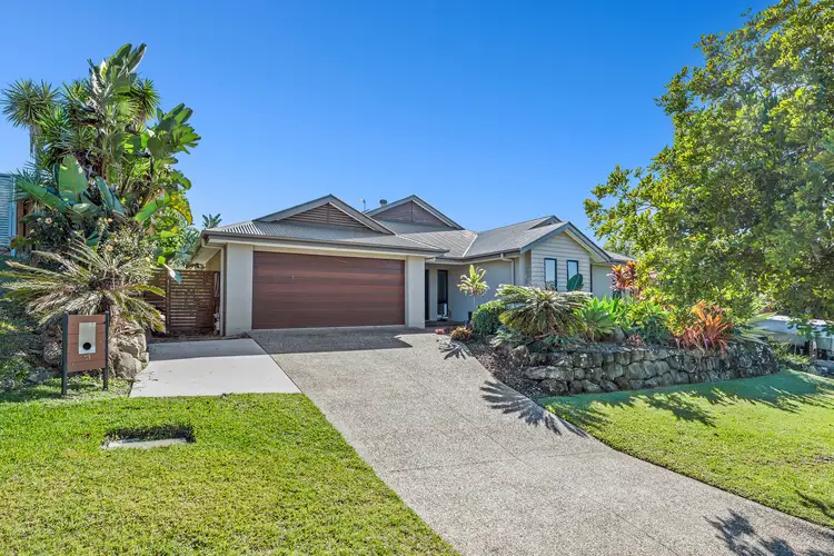 13 Saddle Back Street