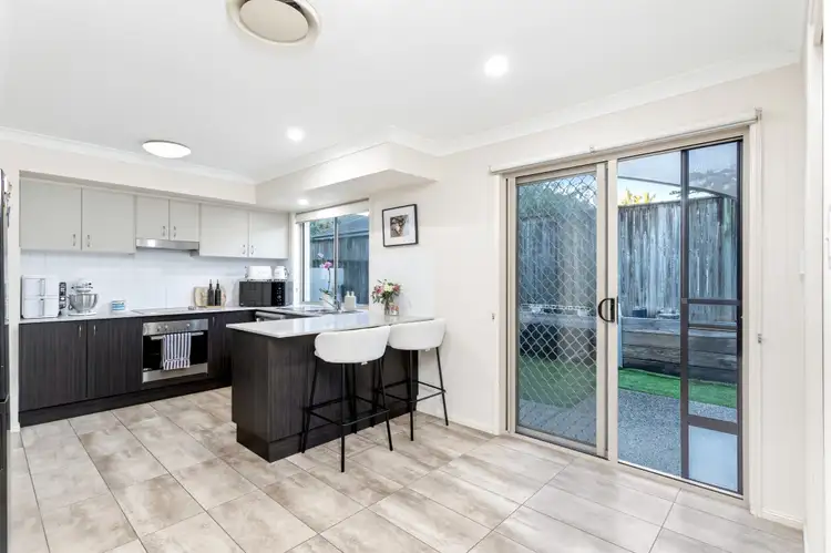 24 Tallis Street