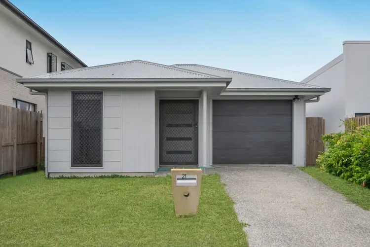 21 Tropic Street