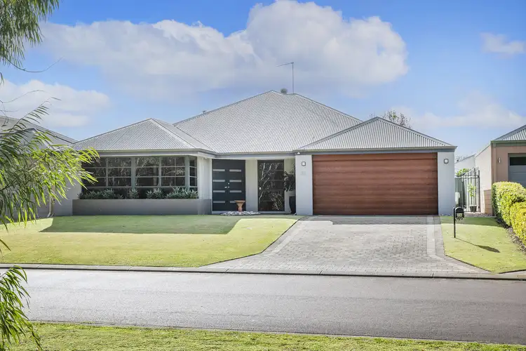 34 Kathleen Crescent