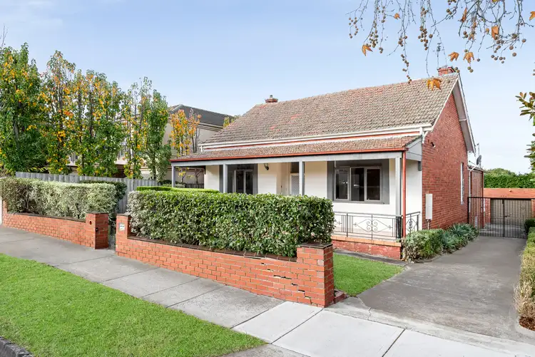 32 Jordan Street