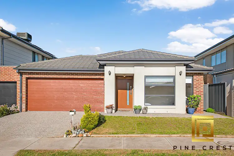 11 GOLD ST