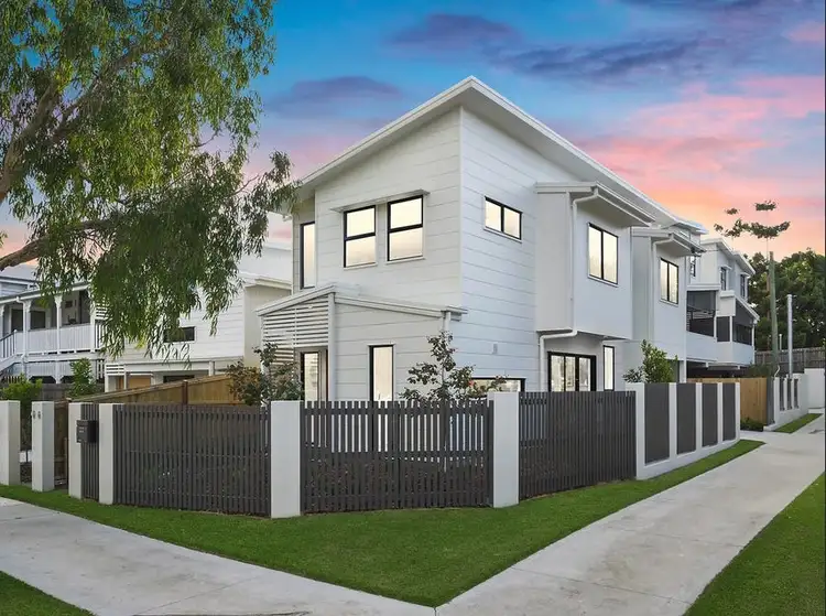 22 Erskine Avenue