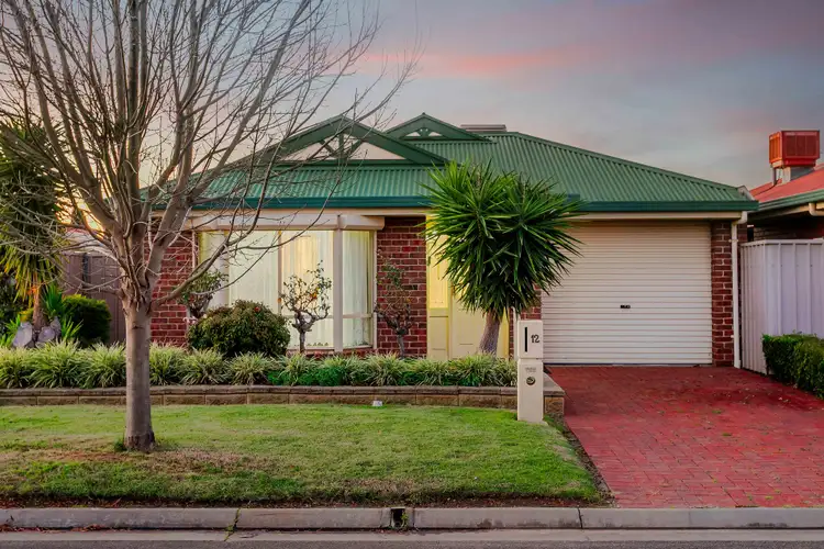 12 Kantilla Court
