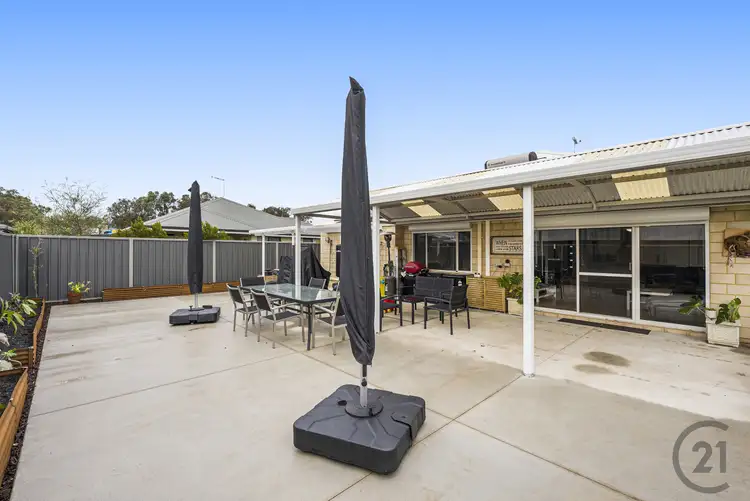 37 Ludlow Loop