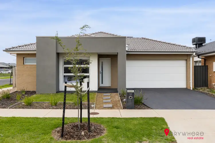 33 Vogue Drive