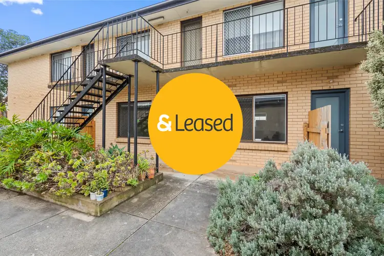 10 Edsall Street