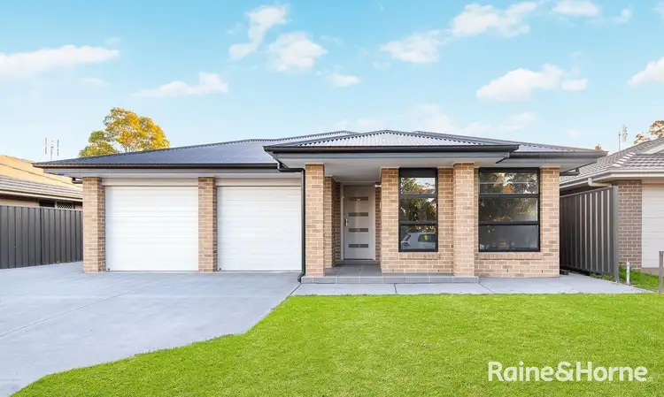 18 Mountain Ash Drive