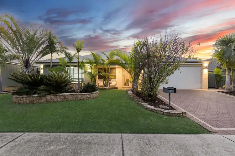 55 Benalla Crescent