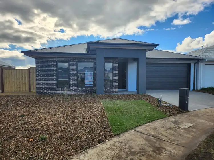 17 Sheoak Court