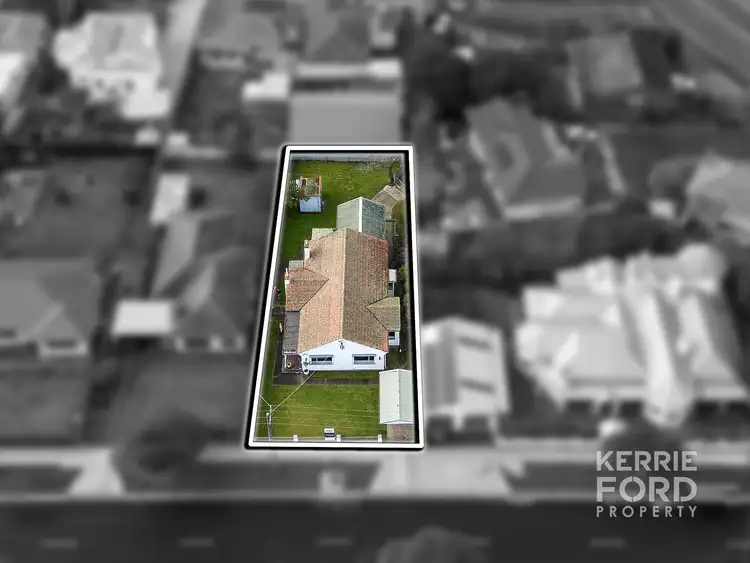 4 Loch Park Road