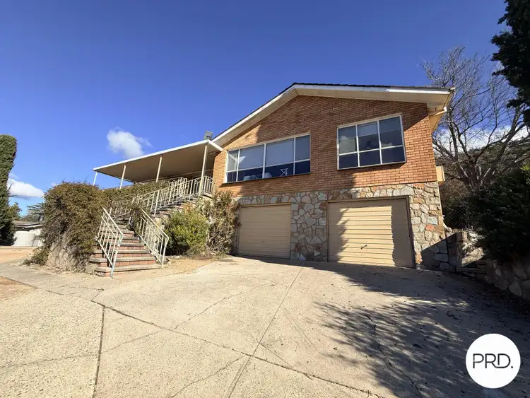 9A Barrow Place