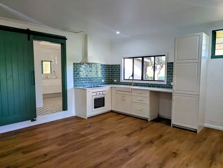 81B Webster Road