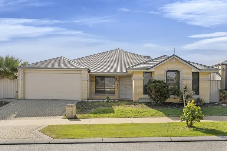 42 Pemberton Boulevard