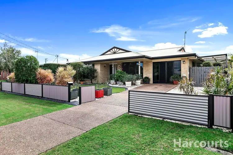 8 Ripley Avenue