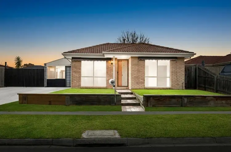 28 Godwin Crescent