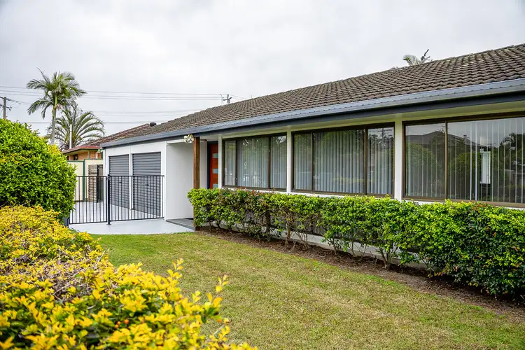 4 Burgallby Road