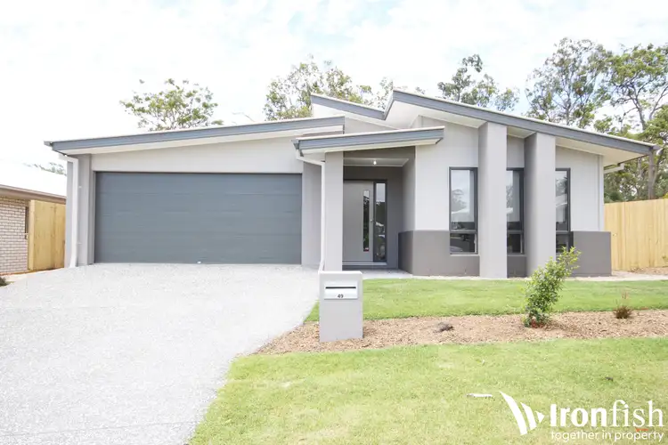 49 Mount Barney Crescent