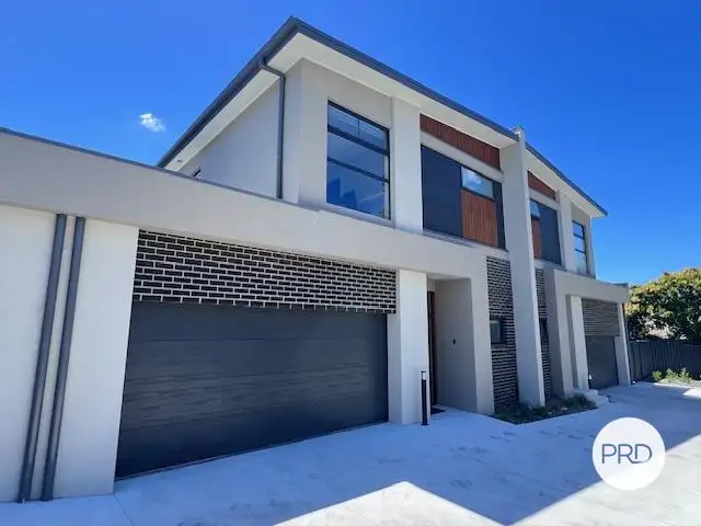 8 Powlett Street