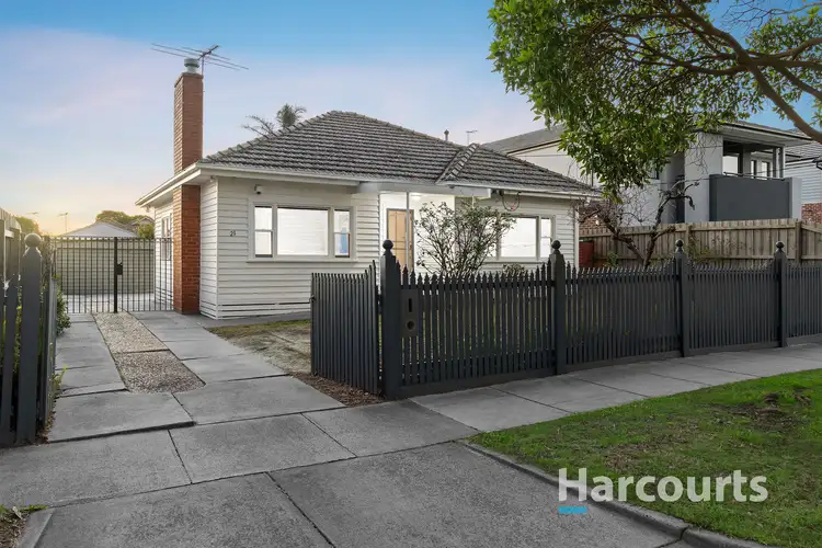 21 Andrew Street