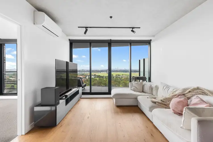 6 Joseph Road