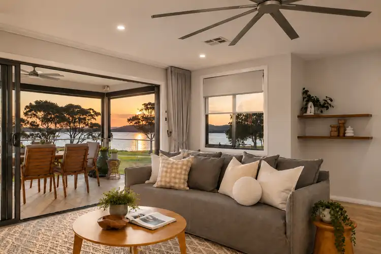 2B Paley Crescent