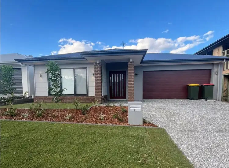 24 Desert Road
