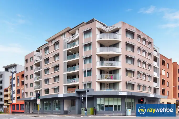 52 Station Street East,