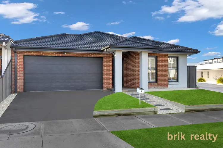 4 Ashnova Street