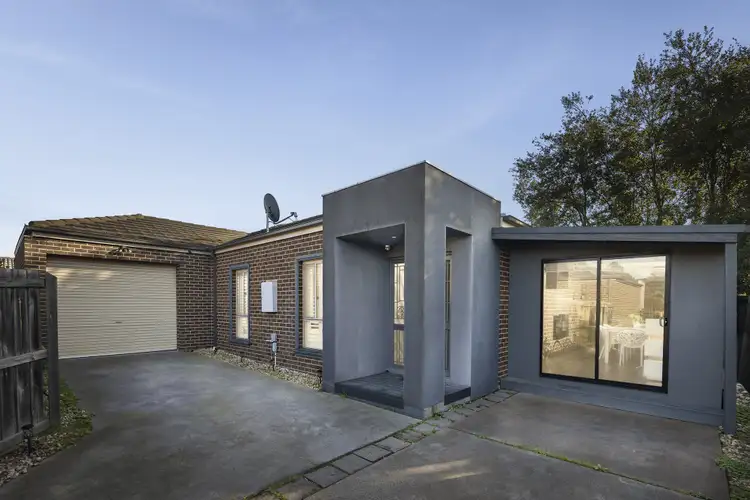 76 Charter Road West