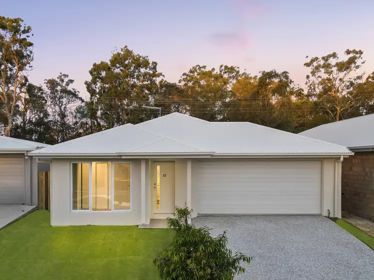 12 Garnet Court