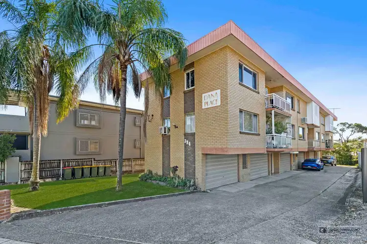 394 Sandgate Road