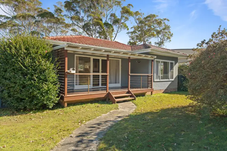 43 Bateau Bay Road