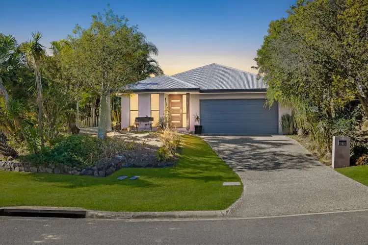 2 Phaeton Street