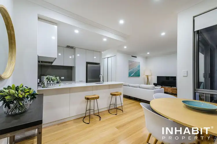 193 Grand Promenade
