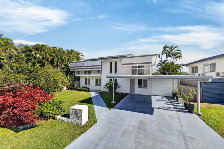 8 Bloom Court
