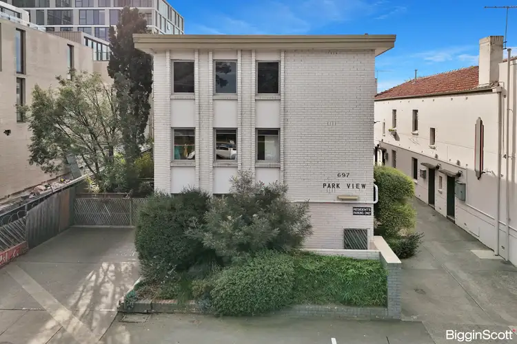 695 Park Street