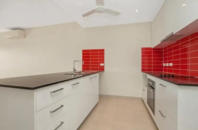 2 Brisbane Crescent