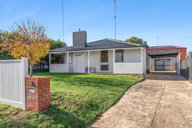 3 gumbowie avenue