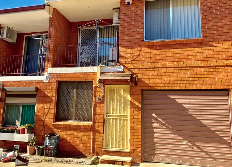 108 Longfield Street