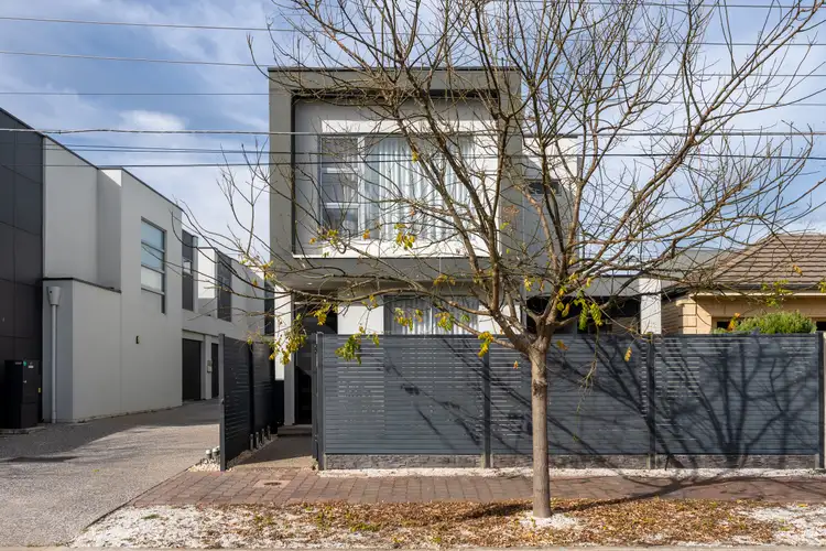 1 Mark Street
