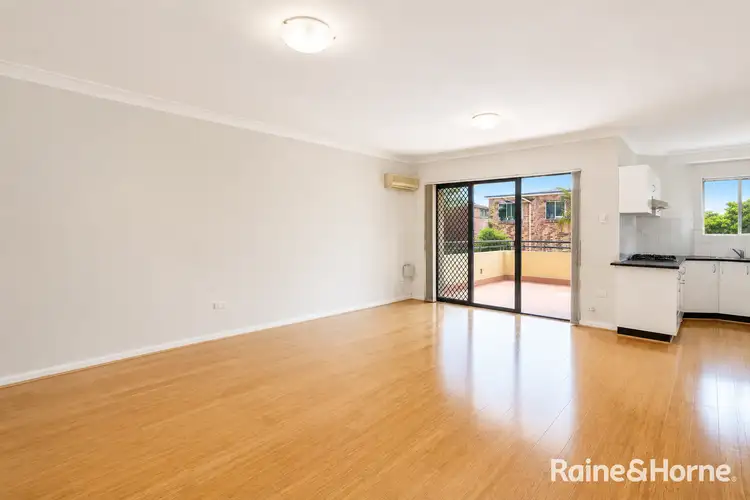 14-16 Macquarie Road