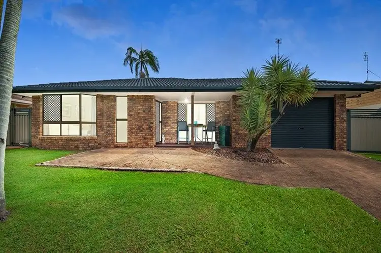 15 Lady Musgrave Drive