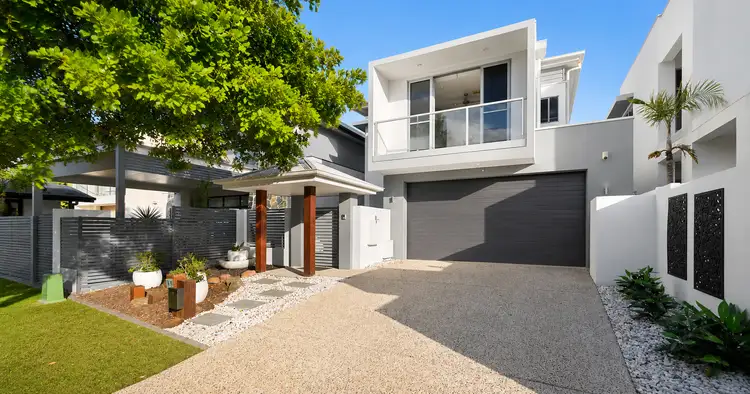 35 Harbourvue Court