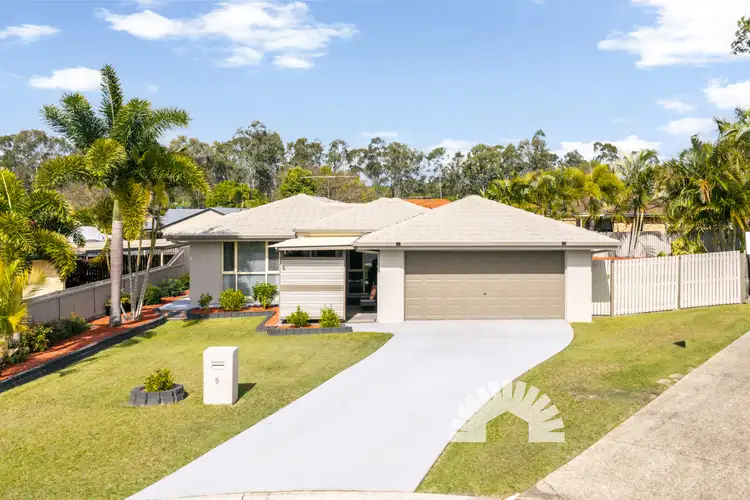 5 Marlock Court