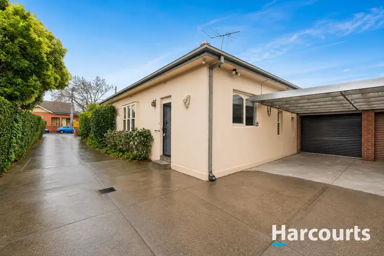 1/20 Golf Links Avenue